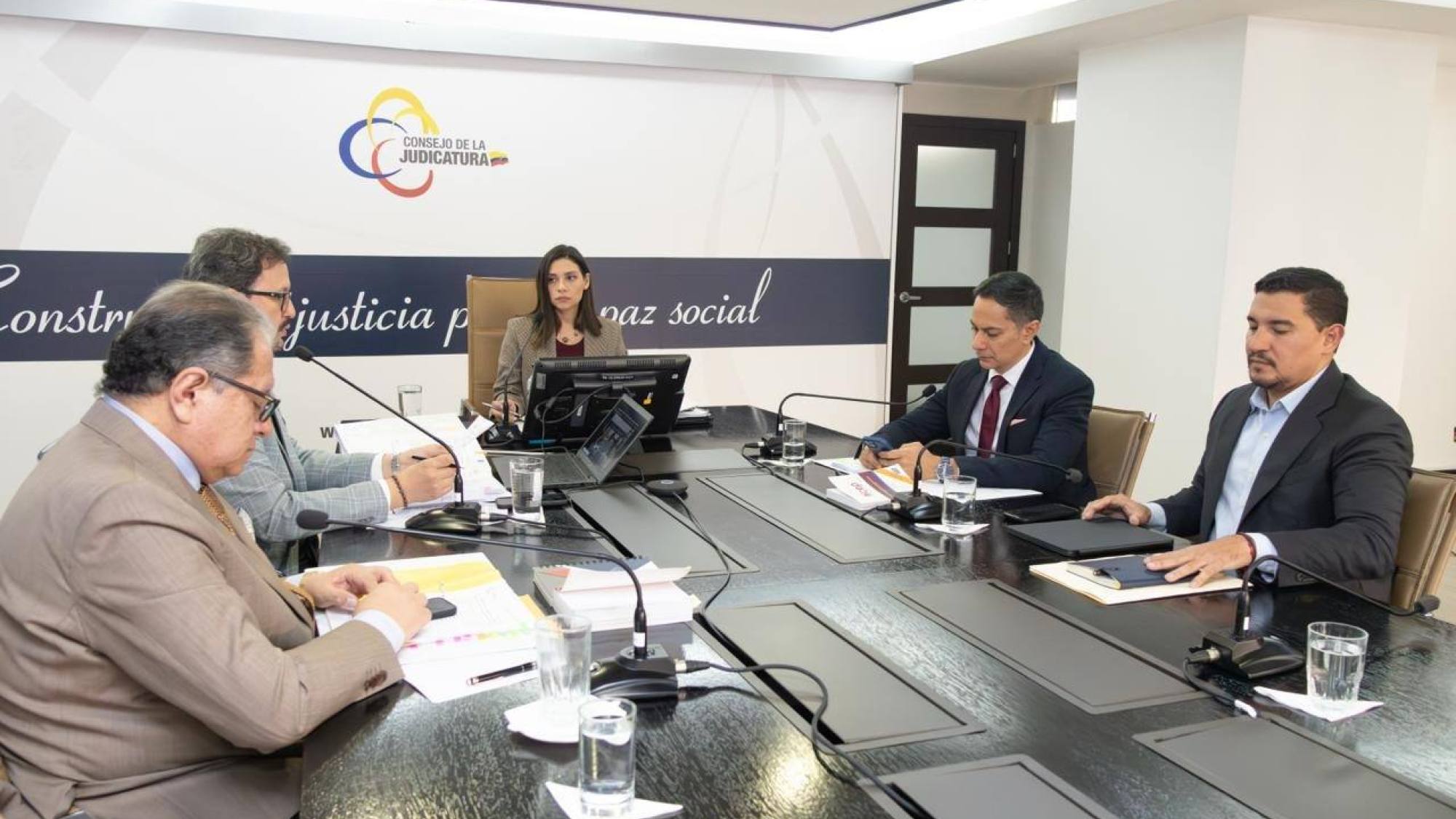Consejo de la Judicatura solicita la renuncia de todos los d