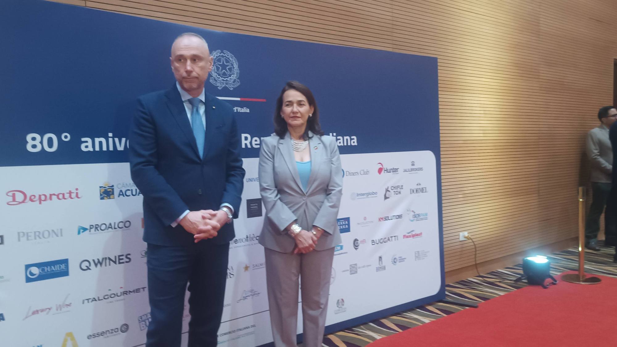 Italia reconoce la importancia de Manta como socio comercial