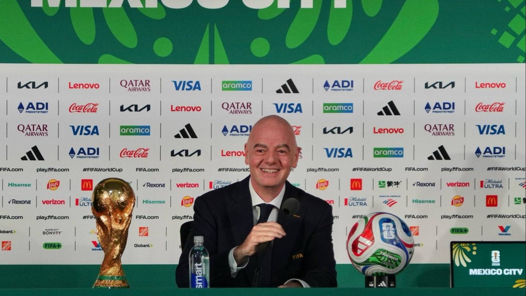 Infantino afirma que la FIFA no controla los visados tras po