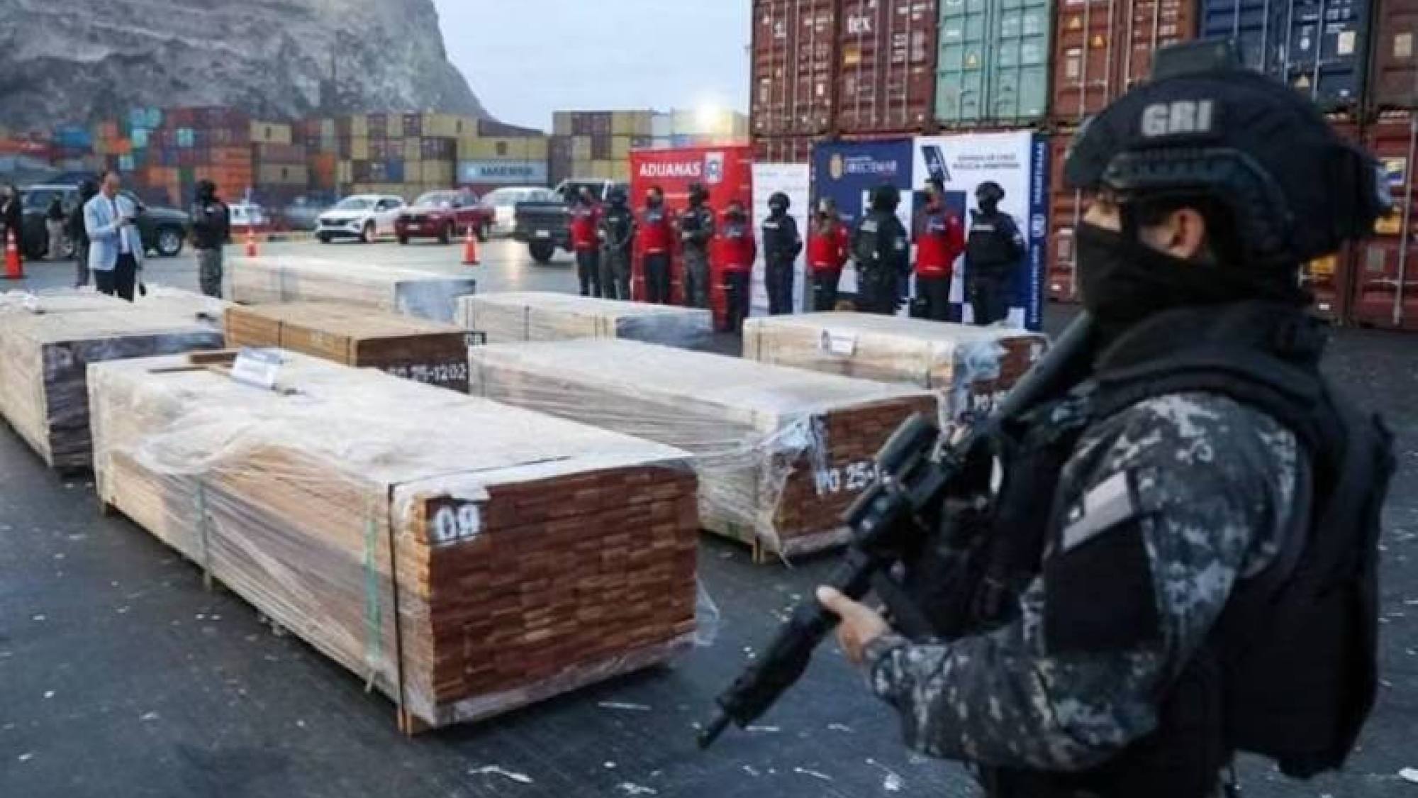 Bolivia y Chile investigan decomiso récord de más de 100 ton