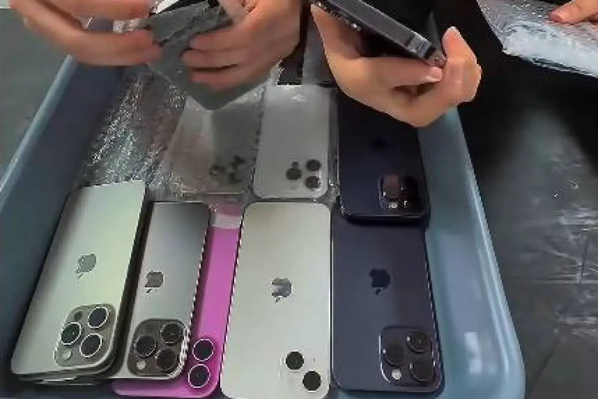 IPhone