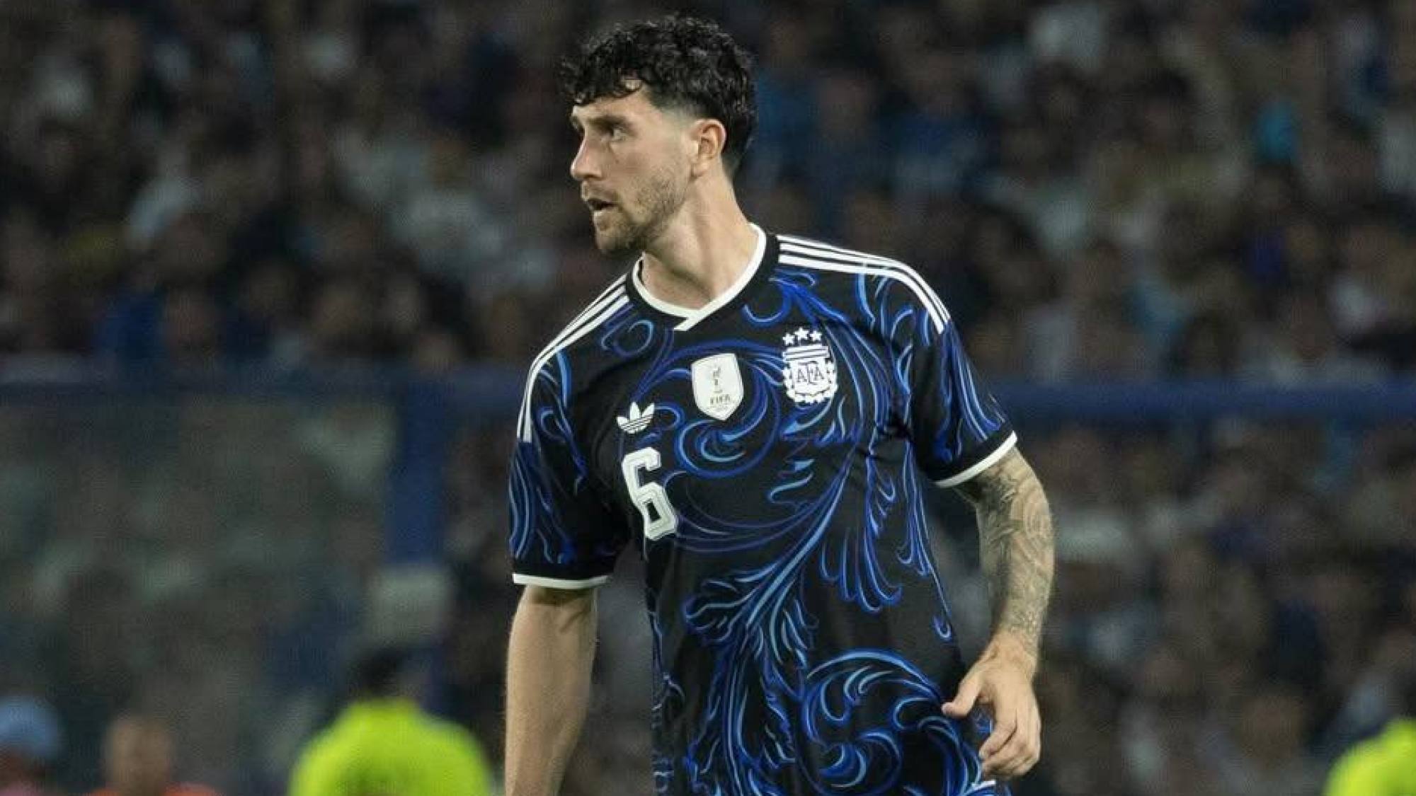 Lionel Scaloni convocó a Marcos Senesi para reemplazar al le
