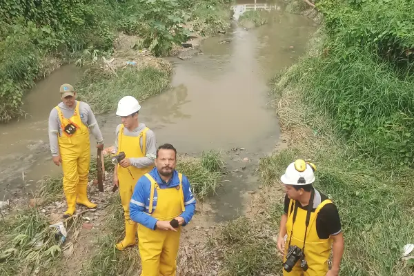 Empresa Pública Aguas de Manta inspecciona cauces y prepara acciones preventivas en sectores vulnerables