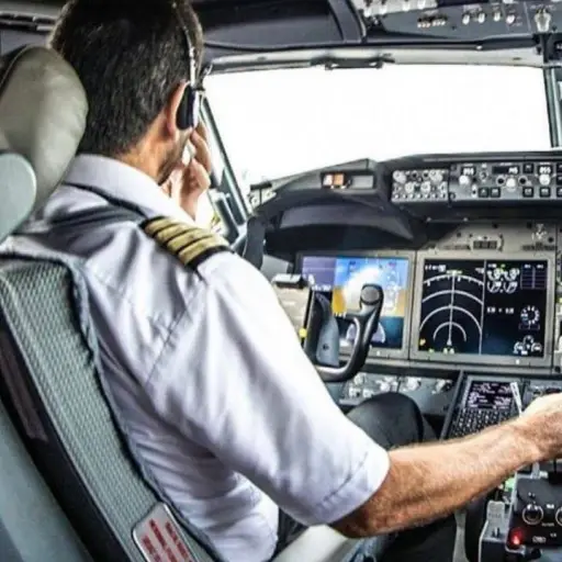 Acusan a piloto de Air Canada de operar vuelos comerciales durante años sin la licencia requerida