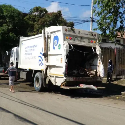 Flota de recolección de basura de Portoviejo sumará cinco nuevos carros hasta el 20 de junio