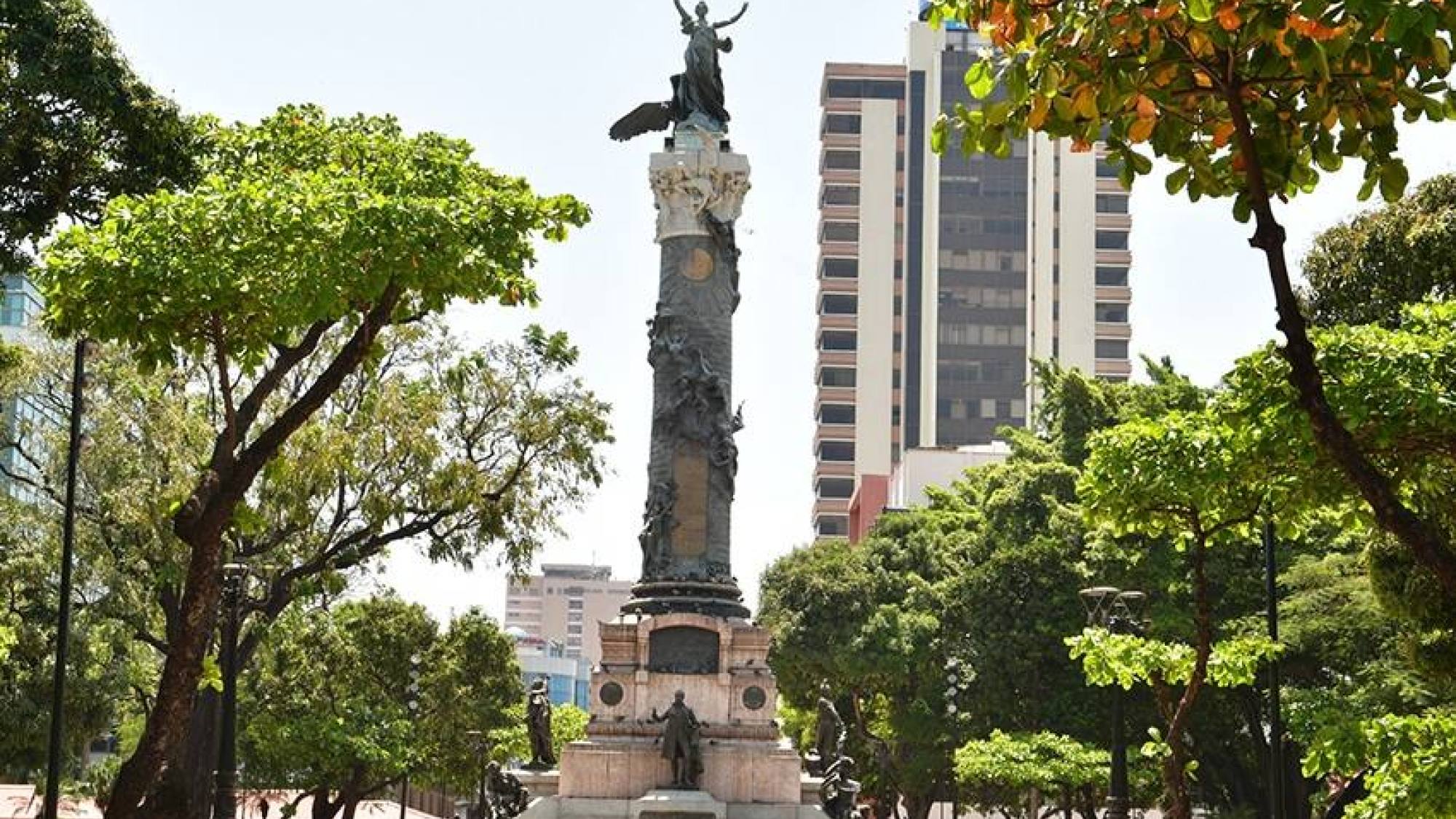 Parque Centenario permanecerá cerrado hasta el 16 de junio p