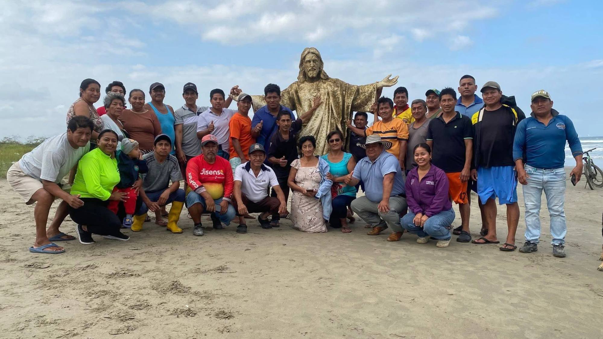 Imagen de Cristo Redentor hallada en una playa formaba parte