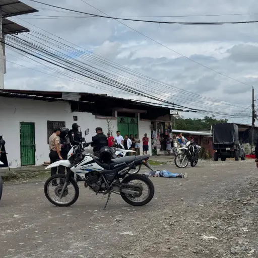 Disparos alarmaron a moradores de Santo Domingo: un presunto asaltante murió en plena calle