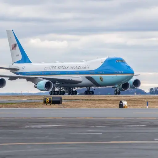 El avión presidencial SAM 2900 realizó su último vuelo tras más de 35 años de servicio a los presidentes de Estados Unidos