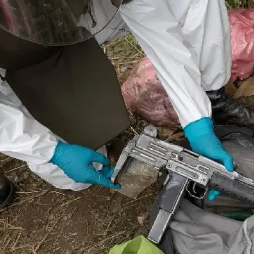 Tres adolescentes son procesados por presunta tenencia y porte de armas no autorizadas