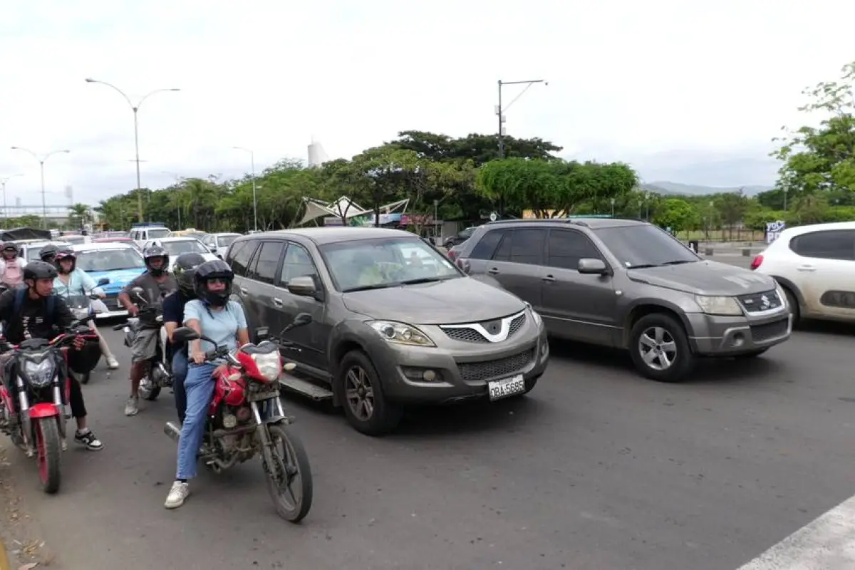 Por la calle Urbina circulan 2.000 vehículos por hora, según conteo de Portovial.