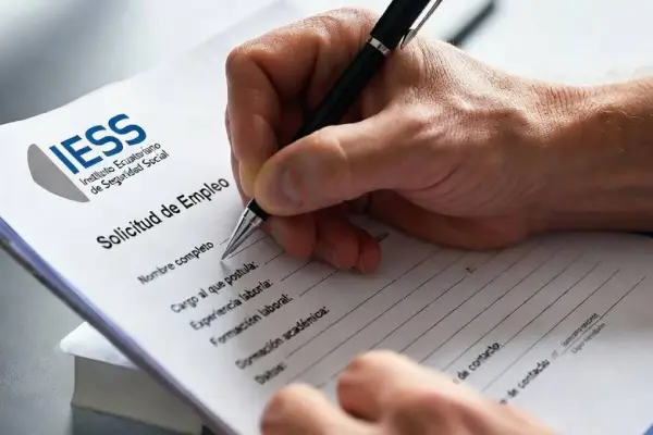 La convocatoria incluye posiciones en áreas como Jurídico, Compras Públicas, Planificación y otras. ,Foto: Imagen generada por IA
