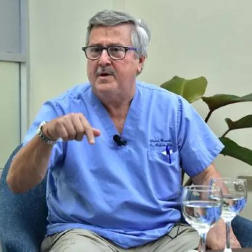 Roberto Gilbert afirma que renunció al CPCCS por temas de salud y anuncia nueva candidatura