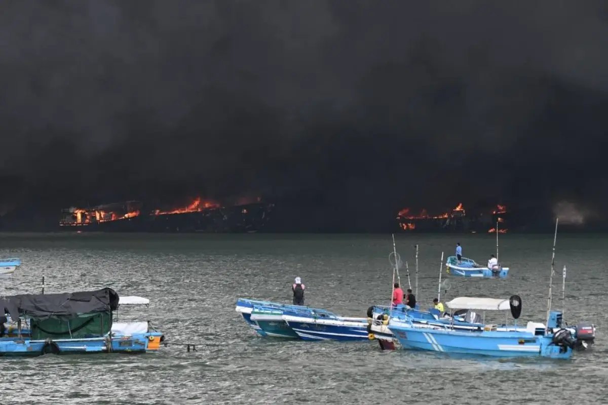 ¿Que provocó el incendio en el Puerto de Manta: Esto dice el Cuerpo de Bomberos.