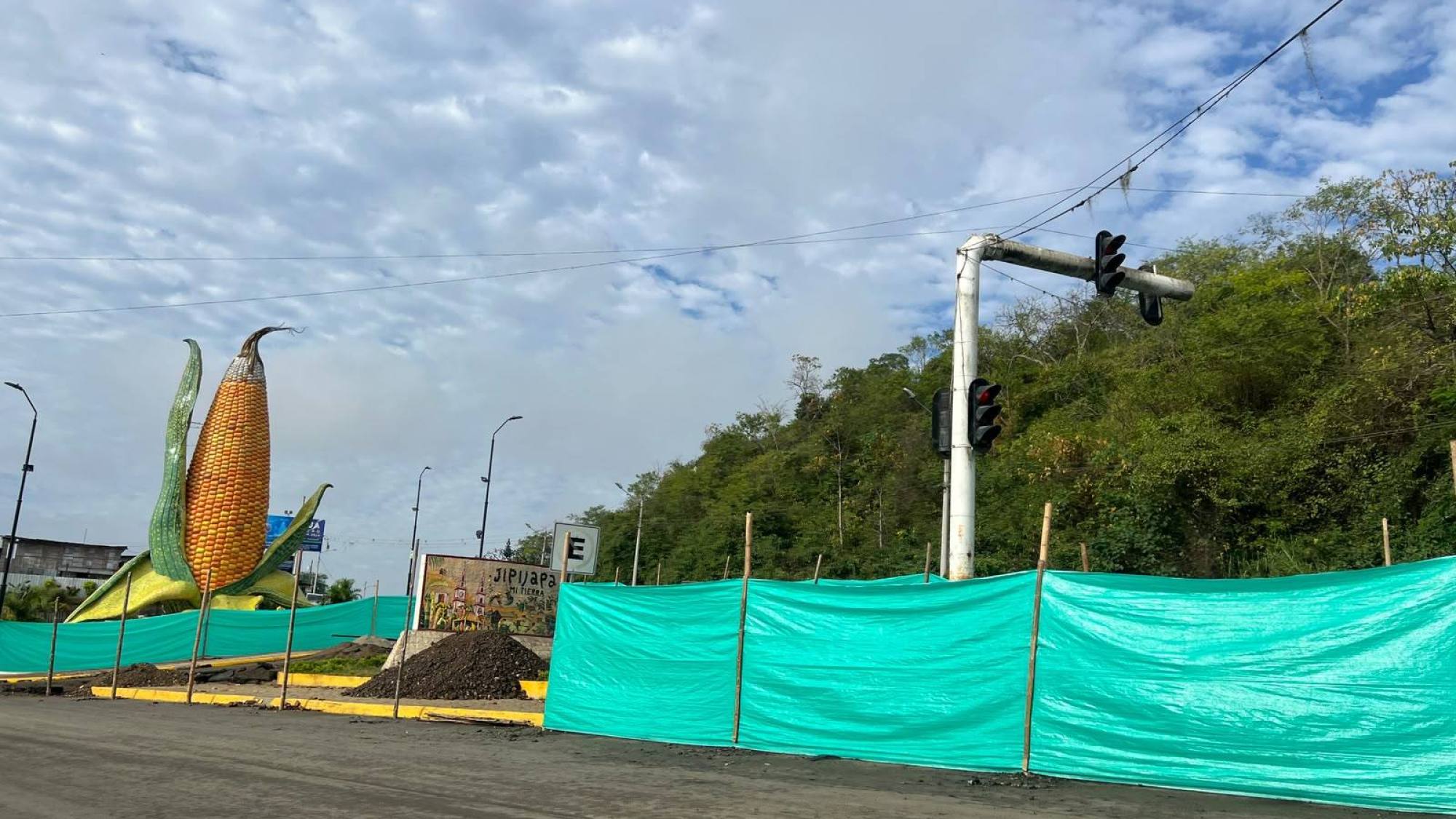 ¿La regeneración del monumento en Jipijapa, incluye un parad