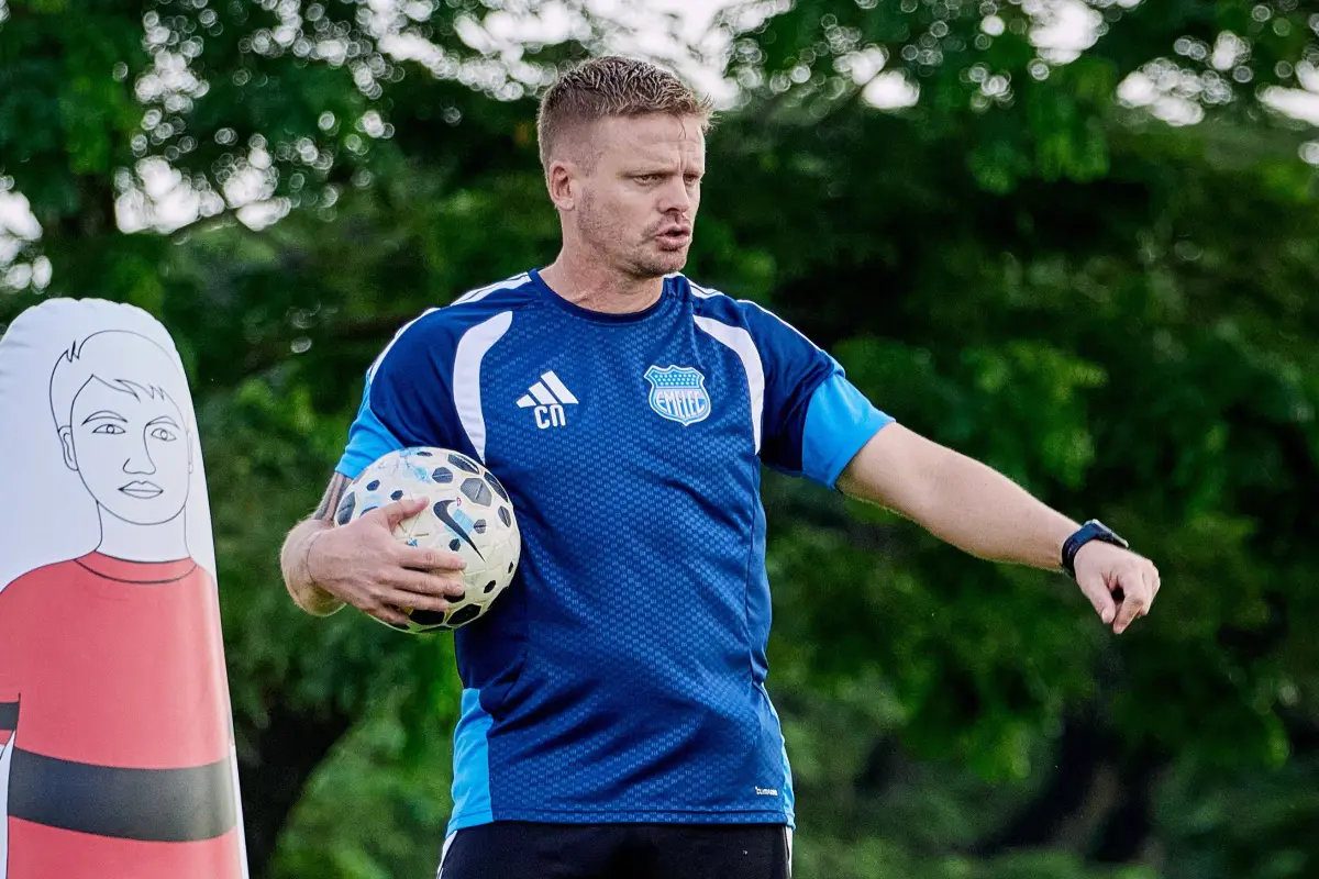 Cristian Nasuti, entrenador de Emelec