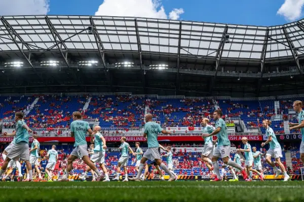 Mundial 2026: Qué se sabe de Christian Eriksen, de la selección de Dinamarca, tras desplomarse en la cancha.