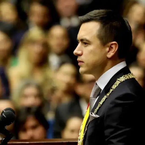 Daniel Noboa reforma reglamento tributario y crea sistema de trazabilidad para bienes y servicios