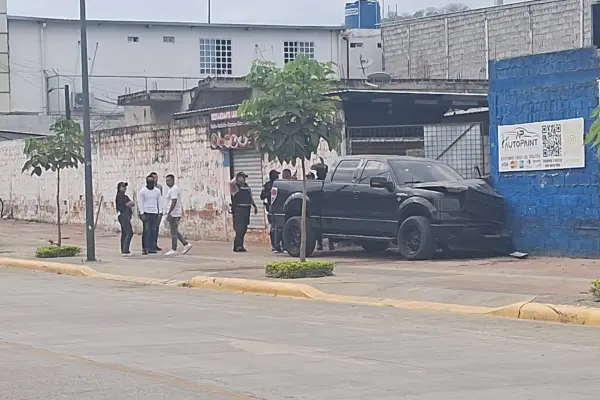  Exagente policial fue asesinado a tiros cuando se movilizaba en su vehículo en Portoviejo