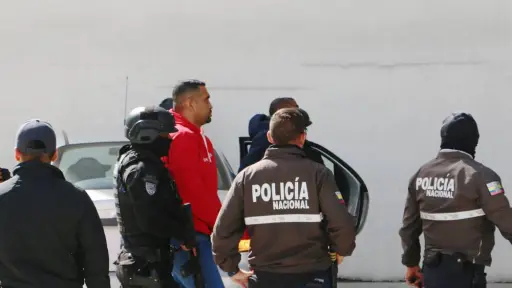 Alcalde de Esmeraldas, Vicko Villacís, espera decisión judicial: audiencia se reinstalará este 4 de junio tras pedido de prisión preventiva