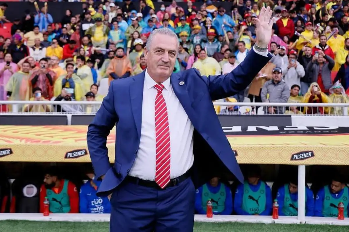 Gustavo Alfaro, entrenador de Paraguay