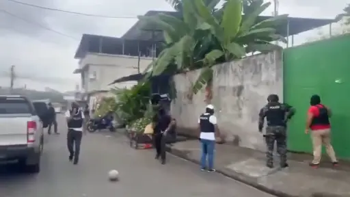 Capturan en Quevedo a presunto implicado en crimen de trabajador de supermercado en Quito
