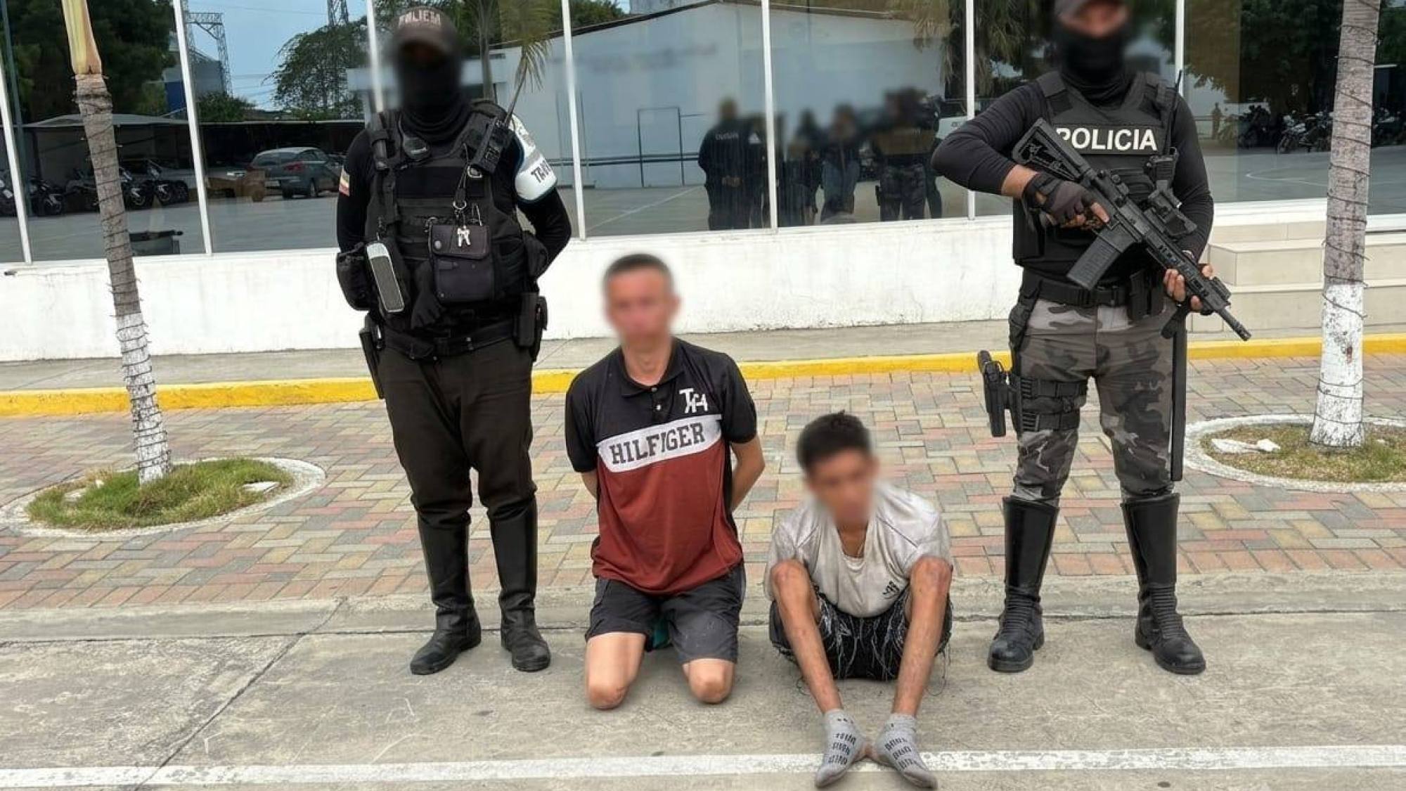 Frustran un presunto secuestro en Manta y detenien a dos hombres con antecedentes delictivos