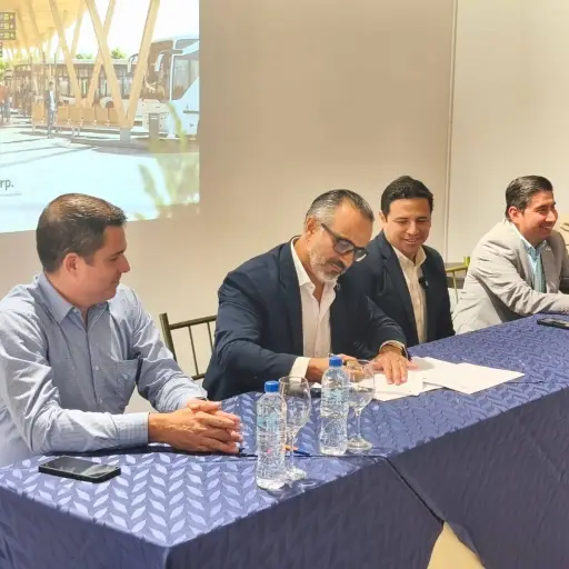 Nuevo terminal terrestre de Montecristi avanzará con estudios técnicos y futura licitación pública