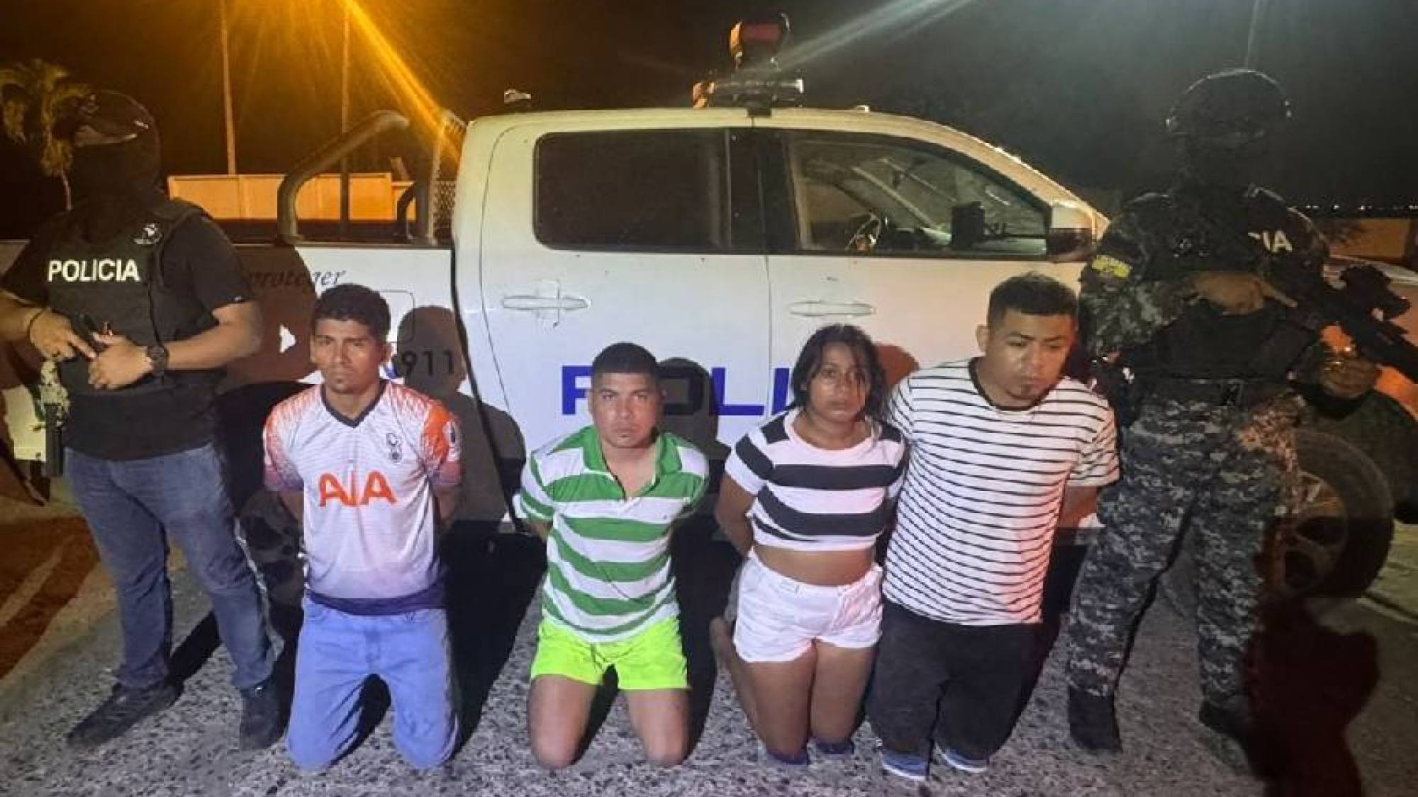 Armas, motos y miles de dólares: así operaba una banda de extorsionadores desmantelada en Guayas y Los Ríos