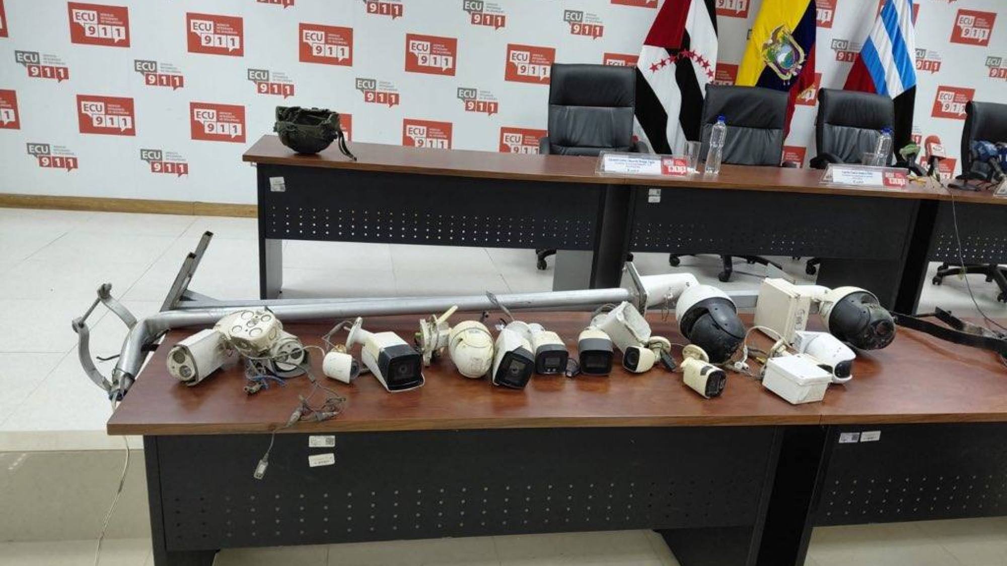 Incautan 19 cámaras ilegales instaladas por bandas de delincuencia organizada en Jaramijó