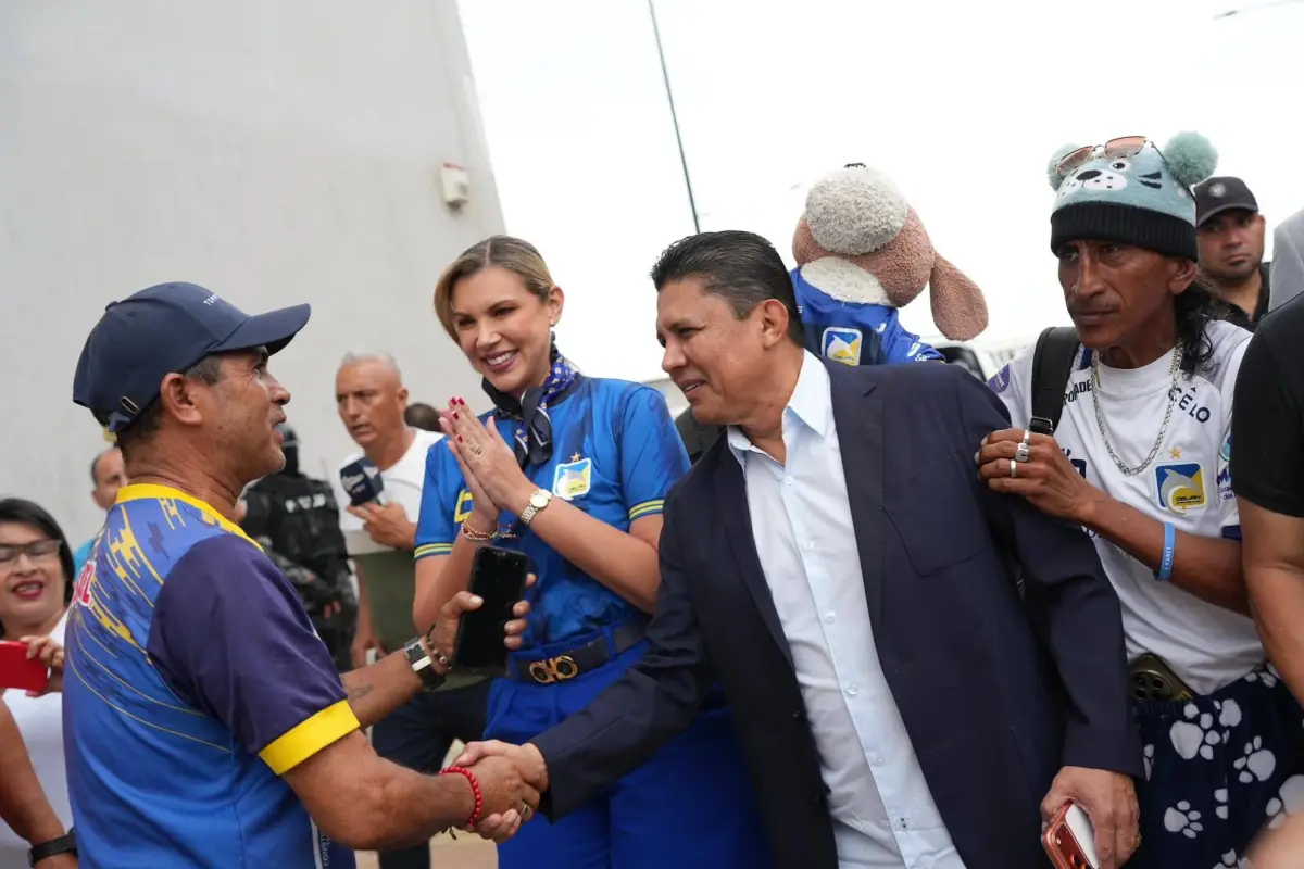 Manta reconoce la trayectoria de José Delgado en el fútbol manabita, Alcaldía de Manta