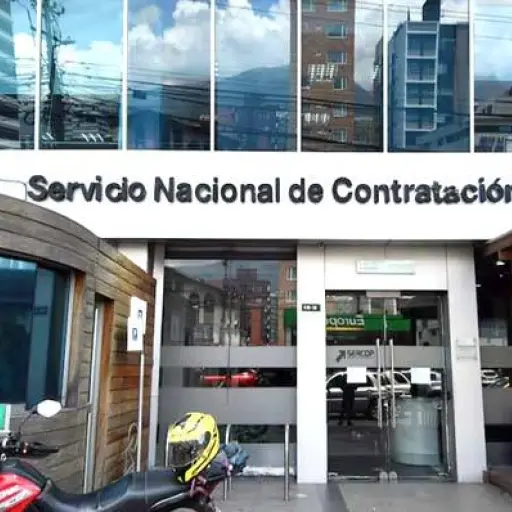 Nuevas autoridades asumen la dirección de Sercop, UAFE y la Secretaría de Integridad Pública