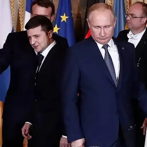 El polémico motivo por el que Putin se burló de Zelenski y su vestimenta que enfureció a la Casa Blanca