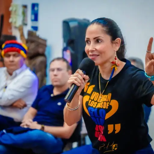 Luisa González confirma pago de multa impuesta por el TCE tras actividad de recaudación en Manabí