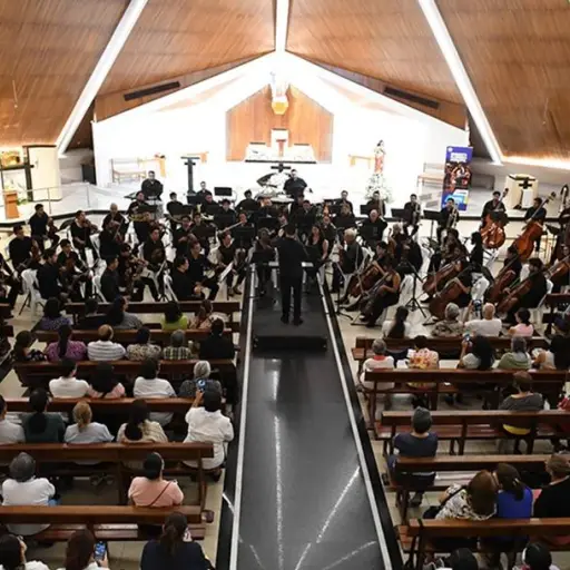 Una noche diferente en Guayaquil: así fue el concierto que reunió a decenas de personas en La Alborada