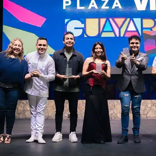 Artistas de trayectoria y nuevos talentos se reunieron en concierto gratuito en Guayaquil