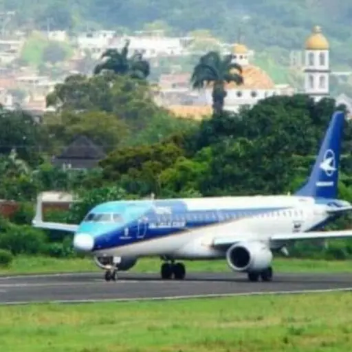 Corte Constitucional admite acción del colectivo que defiende aeropuerto de Portoviejo