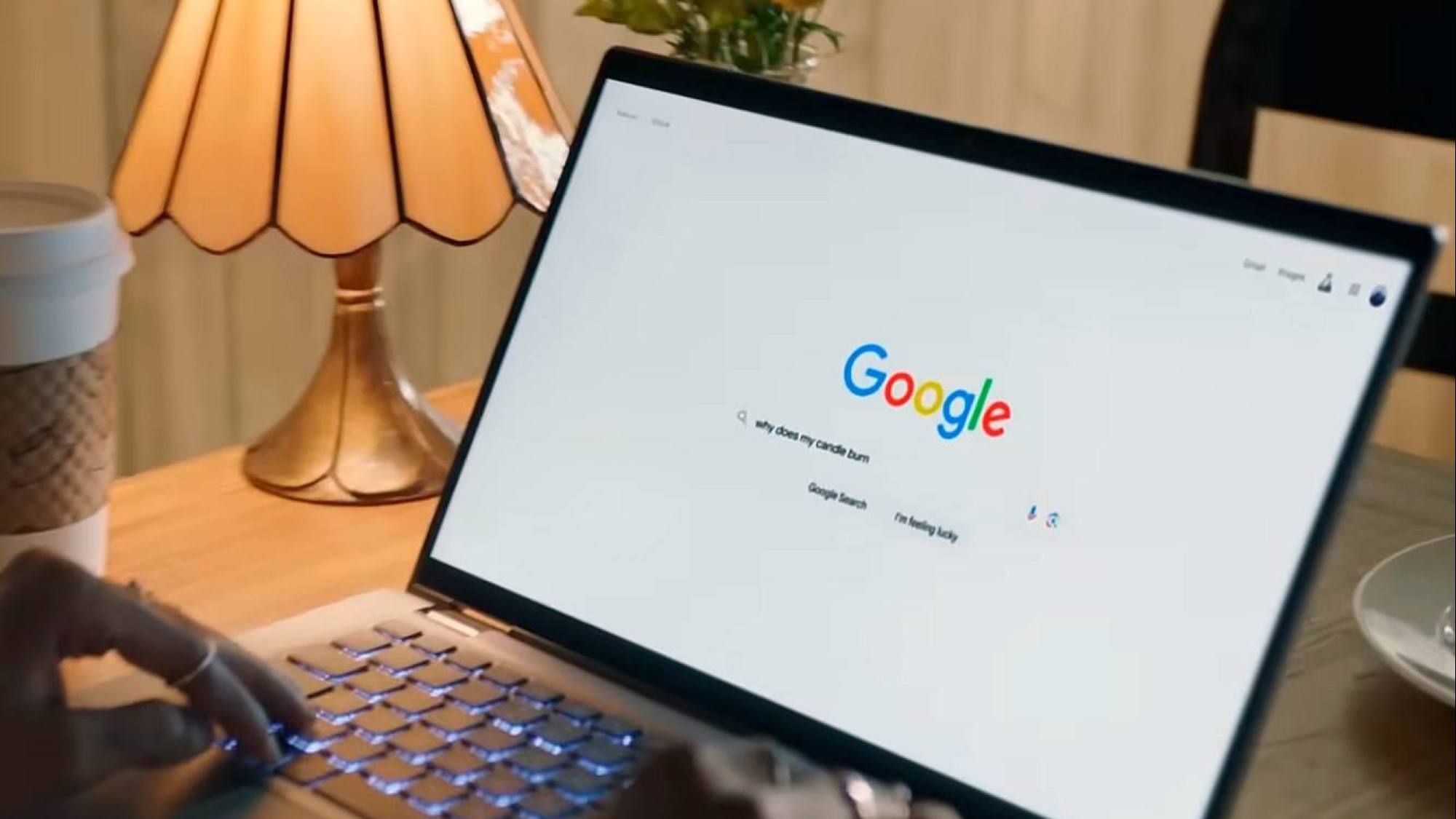 Google integra inteligencia artificial en la barra de Chrome