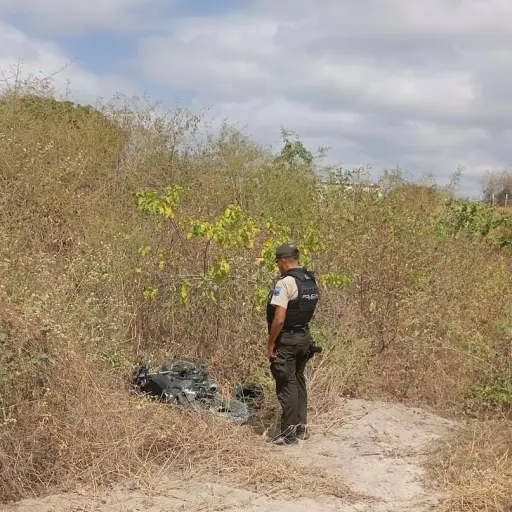 Recuperan dos vehículos y una motocicleta reportados como robados en Manta