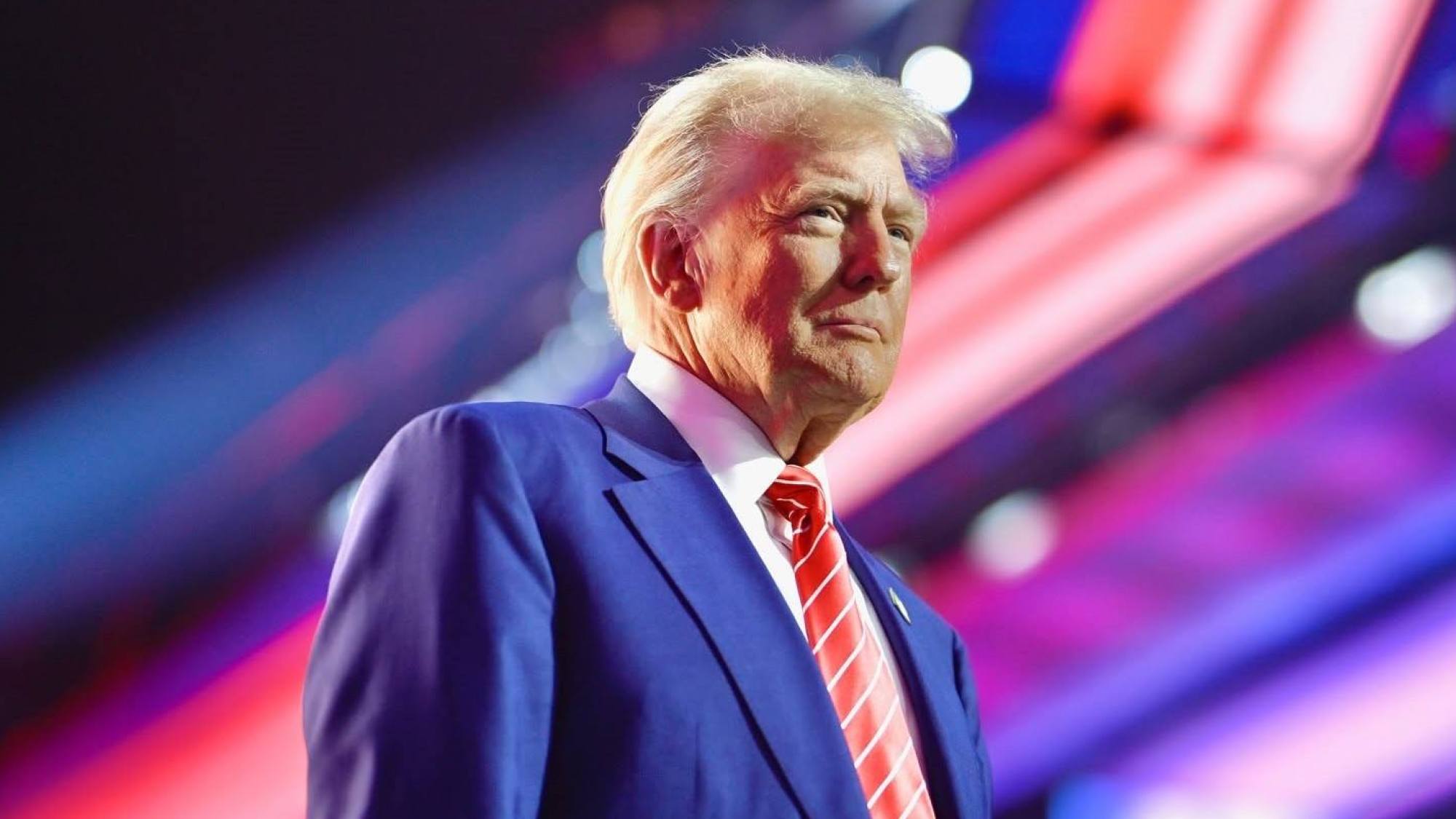 Donald Trump respalda diálogo directo entre Zelenski y Putin para lograr la paz