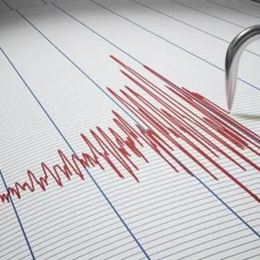 Italia registra fuerte temblor de 6,2 con epicentro frente a Calabria