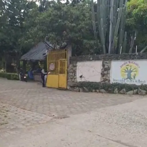 Hallan a una persona sin vida dentro del Jardín Botánico de la UTM, en Portoviejo