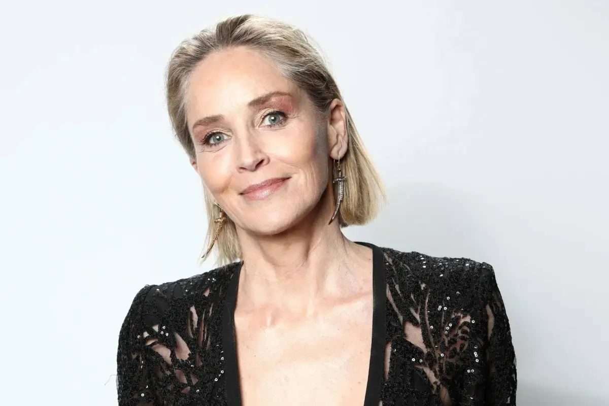 Sharon Stone reveló que sufrió violencia física durante su infancia., Redes sociales