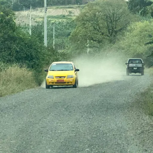   Habitantes de La Victoria de Jaramijó y La Sequita en Montecristi, alertan sobre incremento de robos de automotores