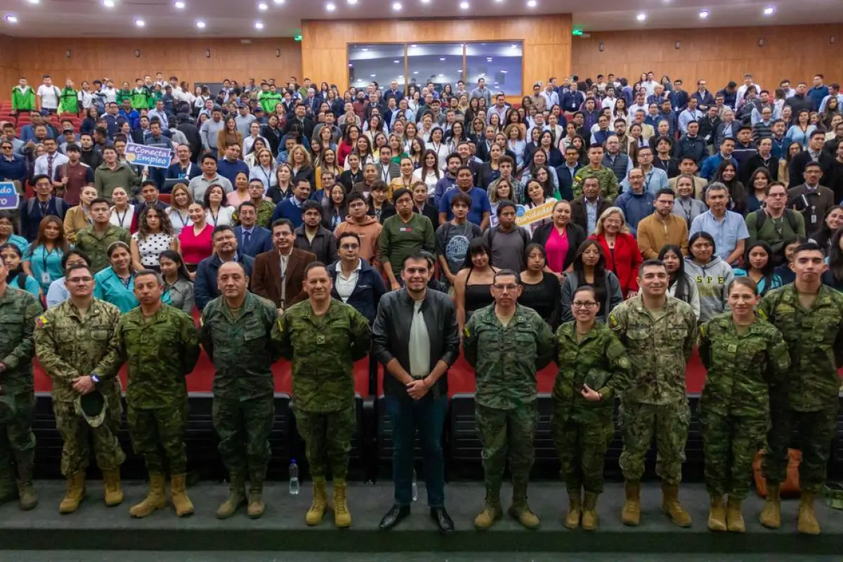 Ministerio del Trabajo acerca programas de empleo a jóvenes de la ESPE