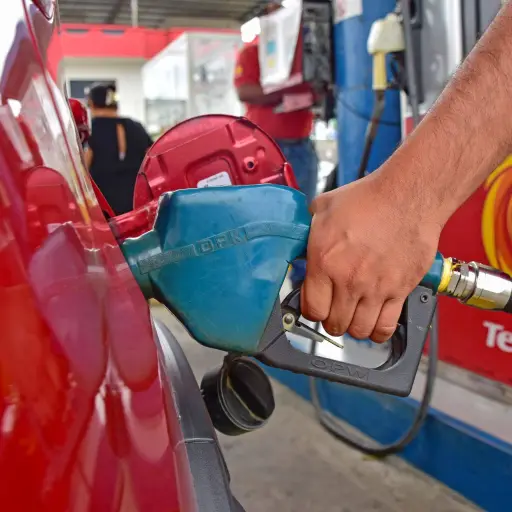 Gasolineros anticipan nueva alza en los combustibles desde el 12 de junio