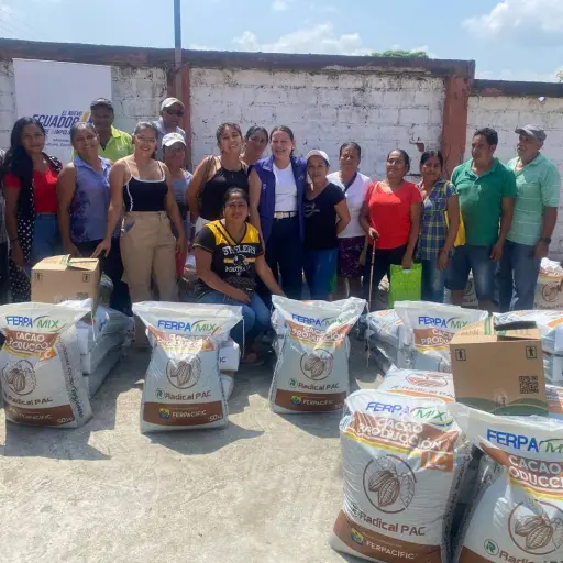 Kits agrícolas buscan fortalecer la producción de cacao en comunidades rurales