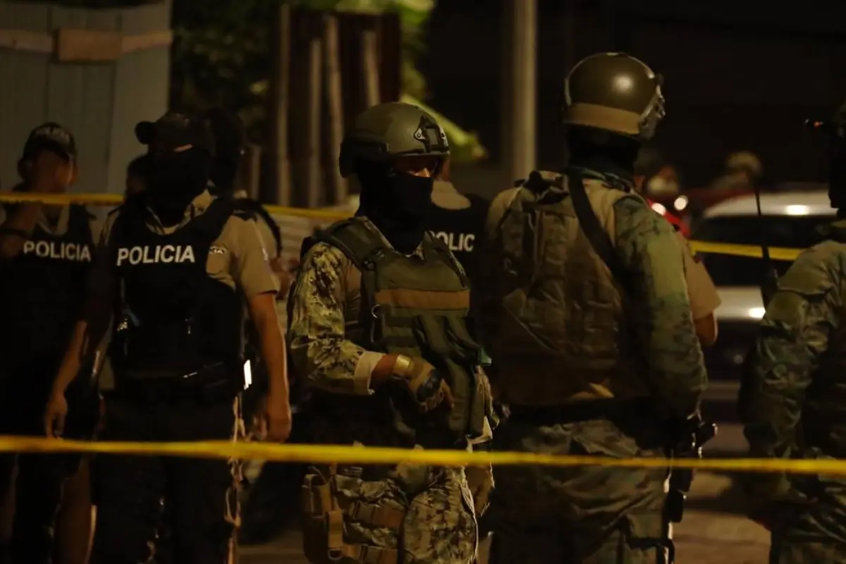 El Gobierno de Ecuador reporta la reudcción de muertes violentas y otros siete delitos en mayo.