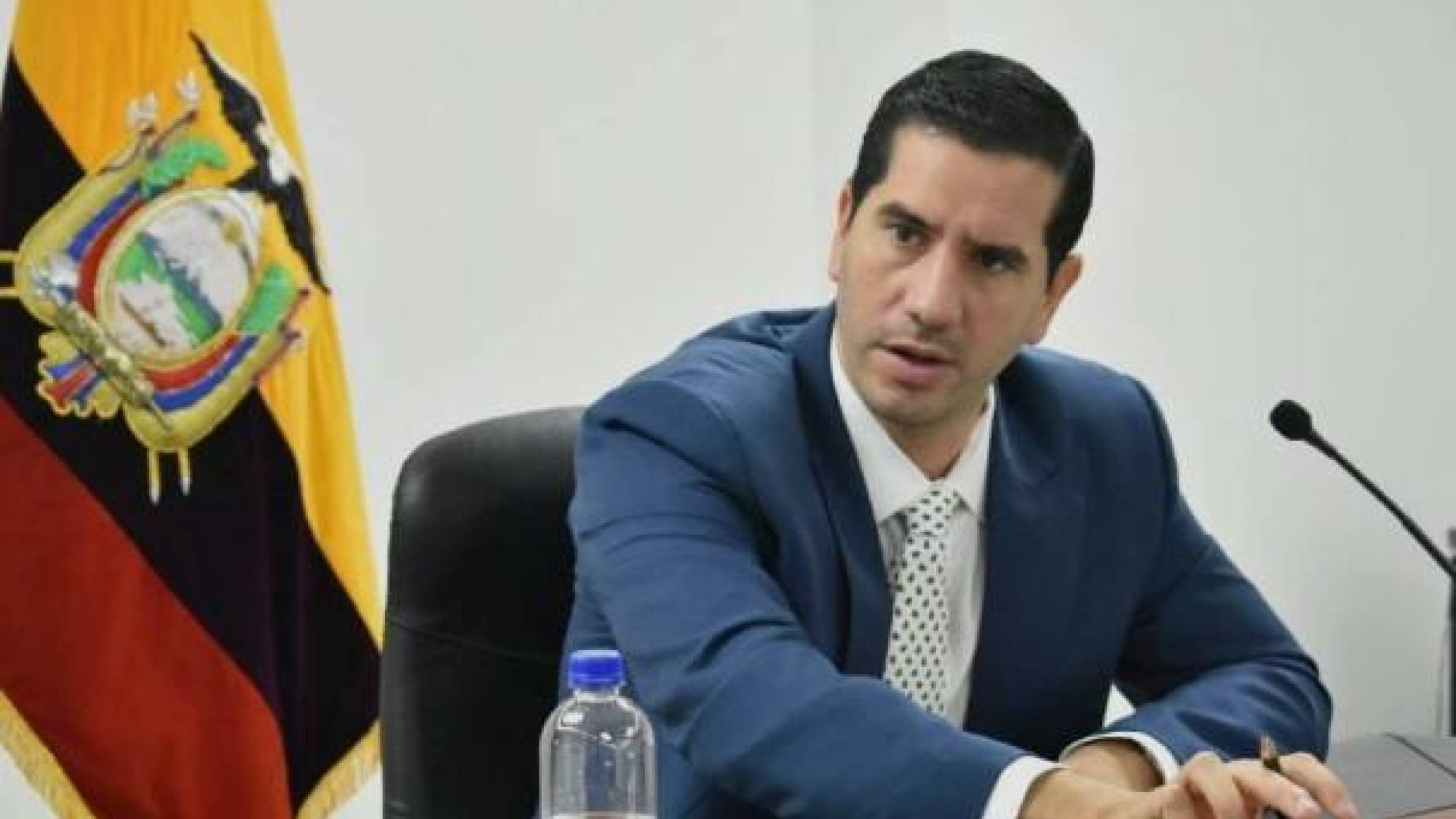 Ministro Roberto Luque rompe el silencio sobre Progen: No di ninguna orden para contratar a esa empresa