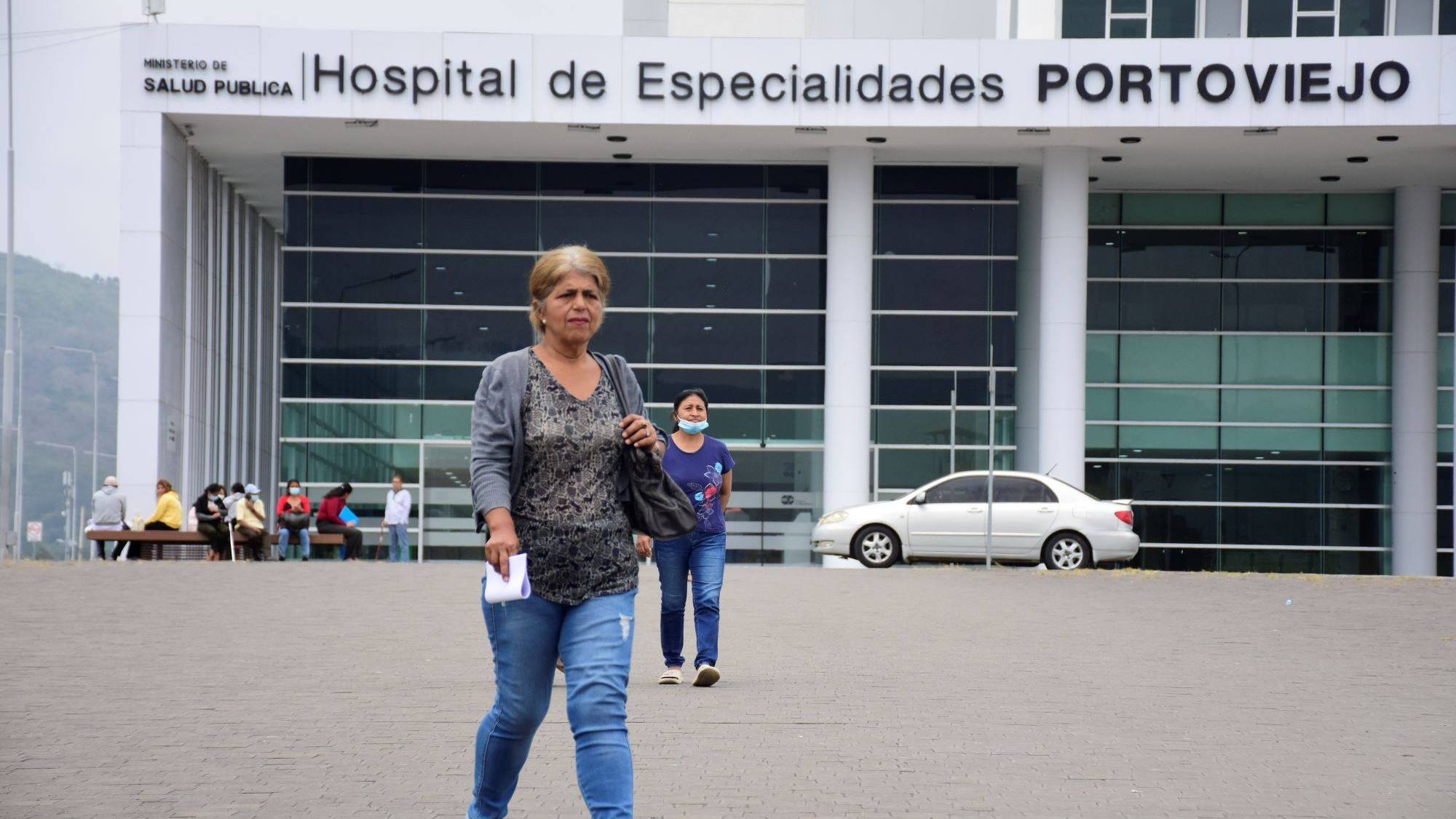 Contratos de limpieza Hospital de Especialidades Portoviejo 